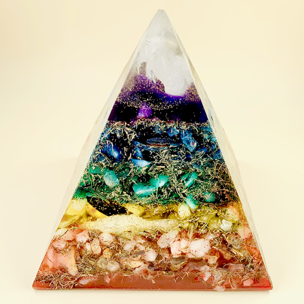 Orgomita Arcoíris en forma de pirámide